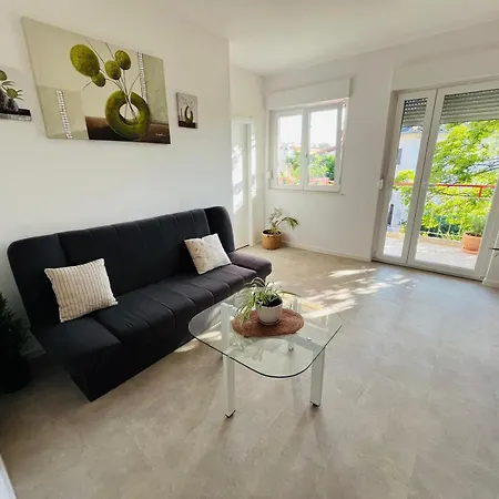 Appartement Fortuna In Malinska- 100m From The Malinska